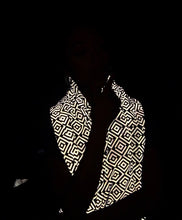 Load image into Gallery viewer, ISHU Invisibility Cloak Scarf