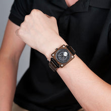 Load image into Gallery viewer, Luxury Wood Square Watch
