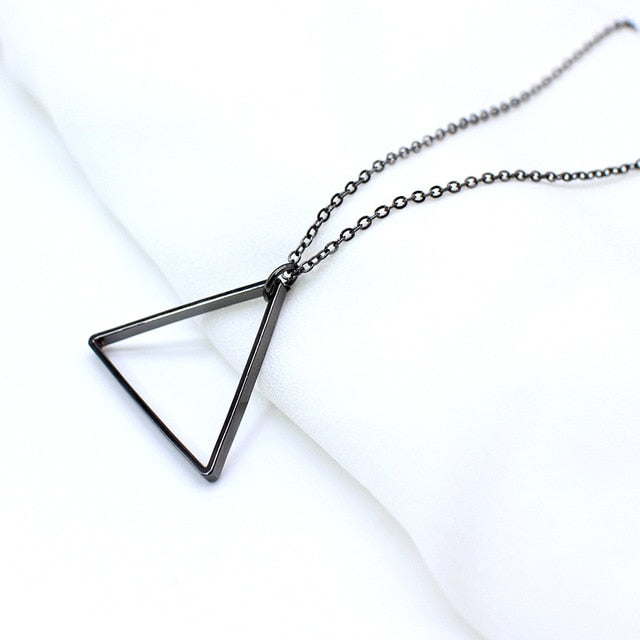The Triangle Necklace