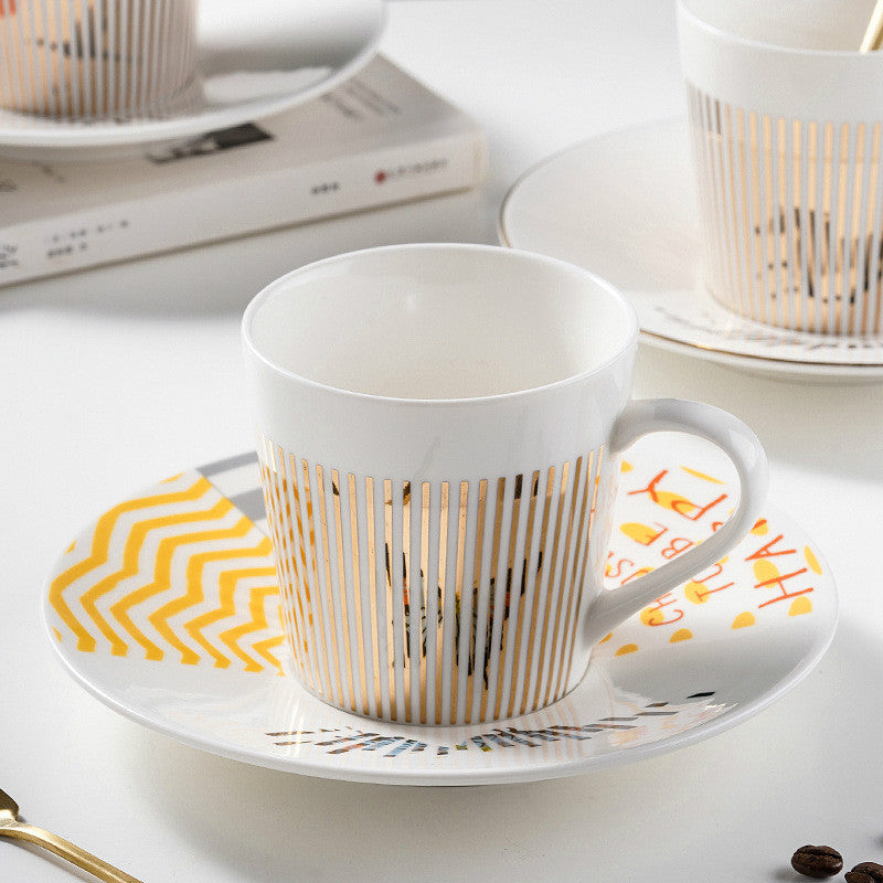 anamorphic coffee cup Magic Anamorphic Reflection Cups